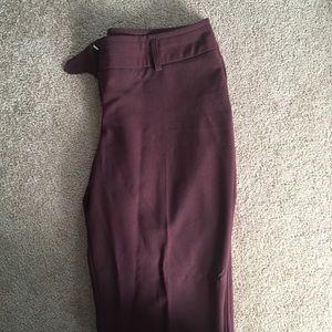 Maroon Worthington dress pants. Curvy fit